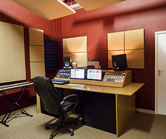 Thundabird Studios, SC207